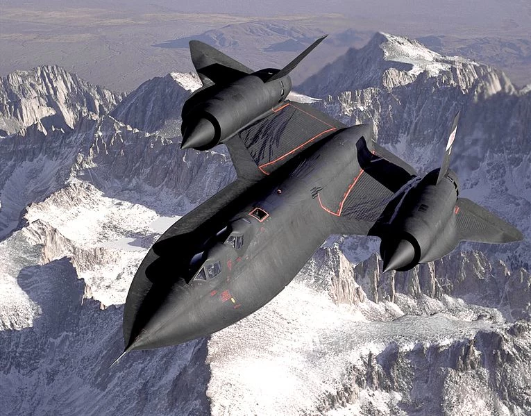 Pierwowzór nowego drona - SR-71. Tutaj w wersji szkolno-treningowej SR-71B Pierwowzór nowego drona - SR-71. Tutaj w wersji szkolno-treningowej SR-71B
