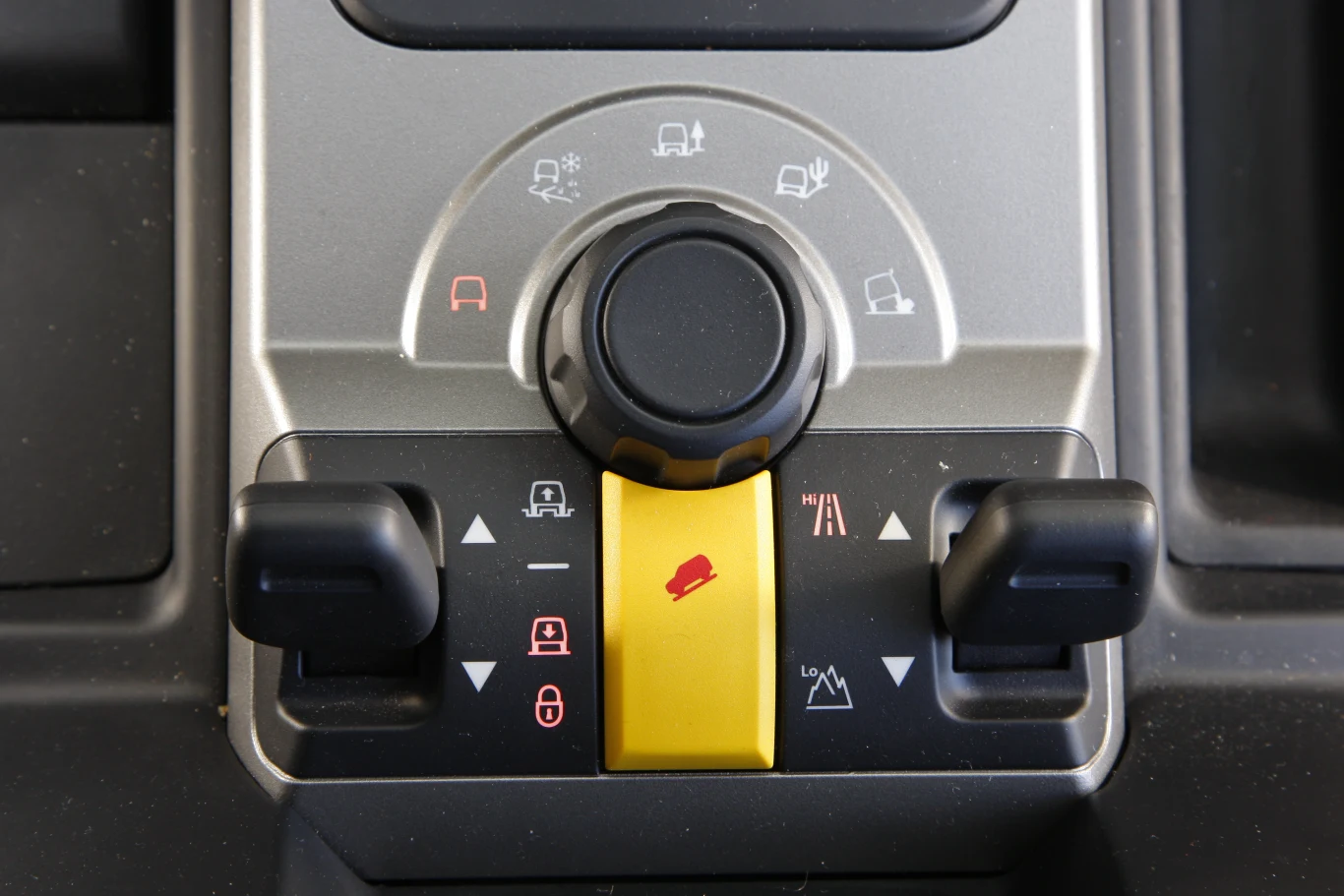 Land Rover Discovery 3: zawieszenie pneumatyczne