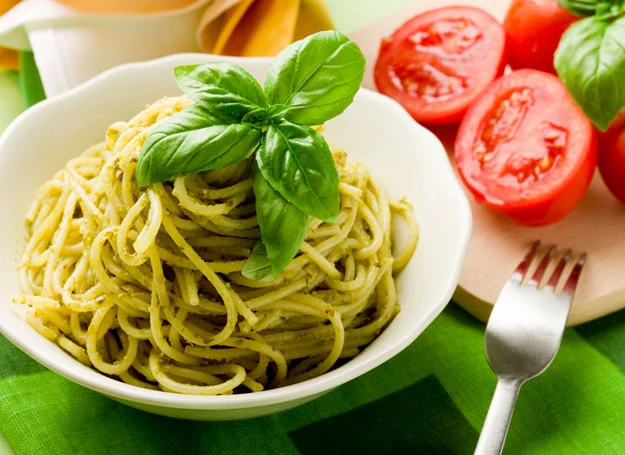 Spaghetti z pietruszkowym pesto