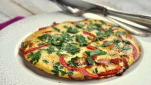 Multicooker: Omlet z papryką i szynką parmeńską