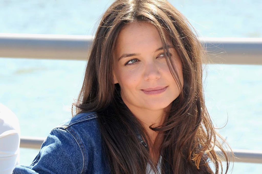 Moje postrzeganie piękna na pewno zostało ukształtowane przez moją mamę i siostry - mówi Katie Holmes