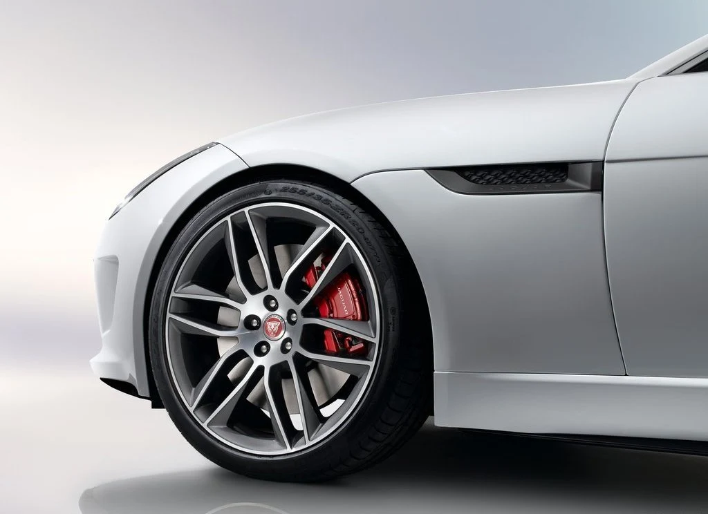 Jaguar F-Type R Coupe