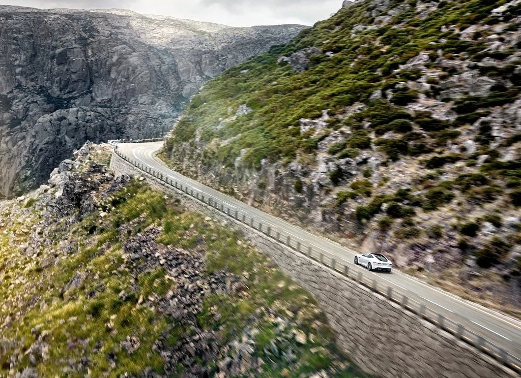 Jaguar F-Type R Coupe