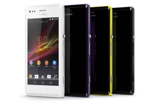 Sony Xperia M sprzedawana jest w 4 wersjach kolorystycznych