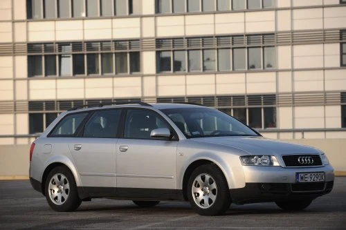 Audi A4 B6 (2000-2004) Audi A4 B6 (2000-2004)