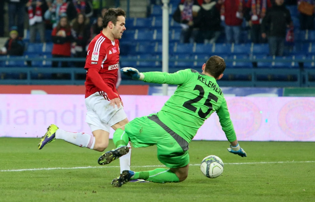 Gole dla "Białej Gwiazdy" strzelili: Łukasz Garguła, Rafał Boguski i Paweł Brożek. Gole dla "Białej Gwiazdy" strzelili: Łukasz Garguła, Rafał Boguski i Paweł Brożek.