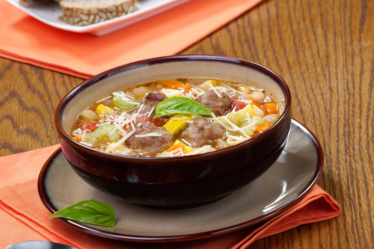 Zupa z pulpecikami może zastąpić cały obiad