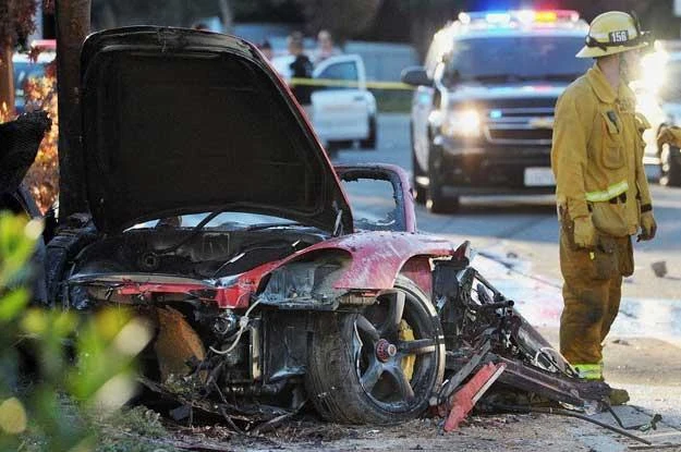 Paul Walker nie żyje. Zdjęcia z wypadku, fot.Splashnews/Eastnews