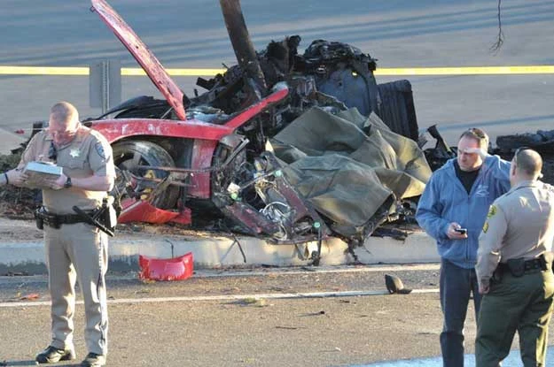 Paul Walker nie żyje. Zdjęcia z wypadku, fot.Splashnews/Eastnews