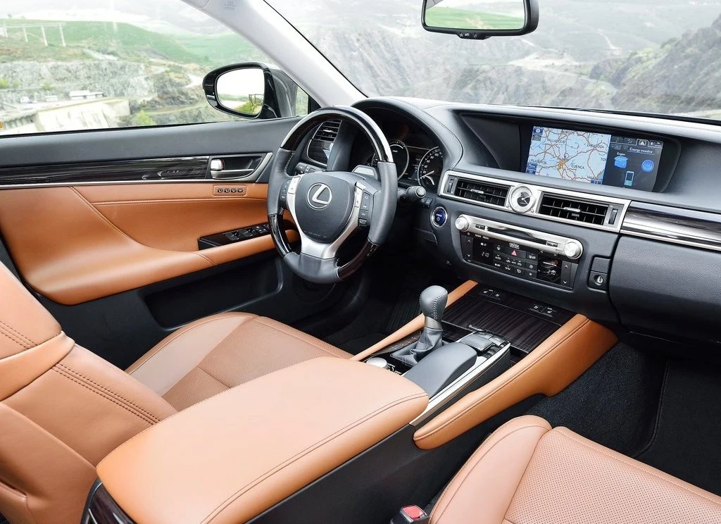 Lexus GS 300h (2014) Lexus GS 300h (2014)