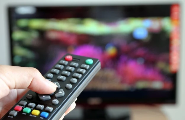 Dekoder można również podłączyć do monitora Dekoder można również podłączyć do monitora