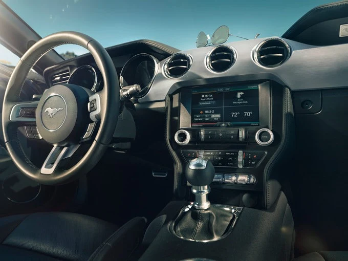 Ford Mustang (2015)