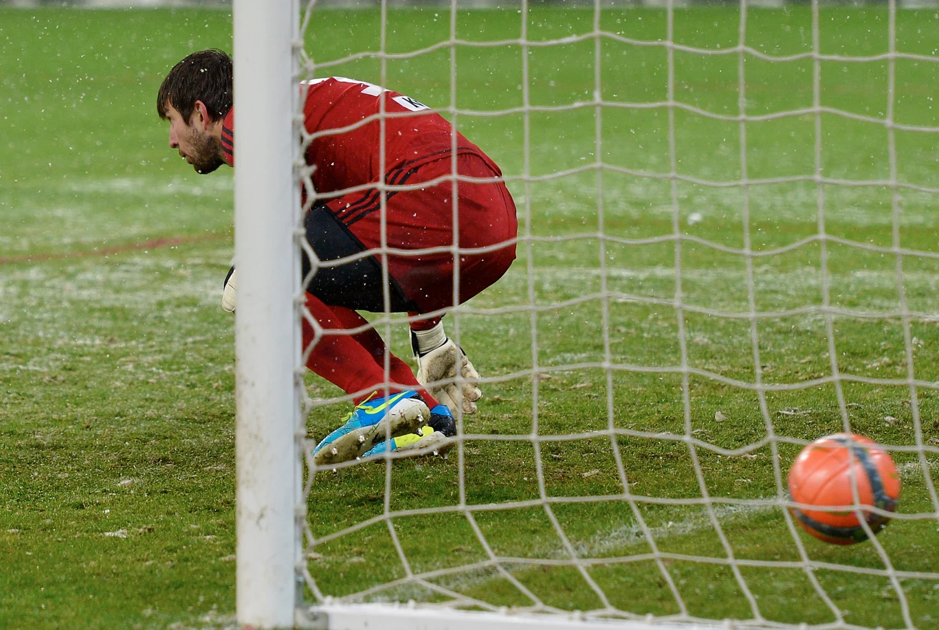 Bramkarz Legii Warszawa Duszan Kuciak Bramkarz Legii Warszawa Duszan Kuciak