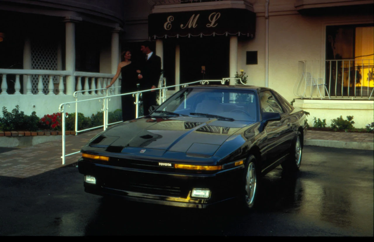 Toyota Supra (1987)