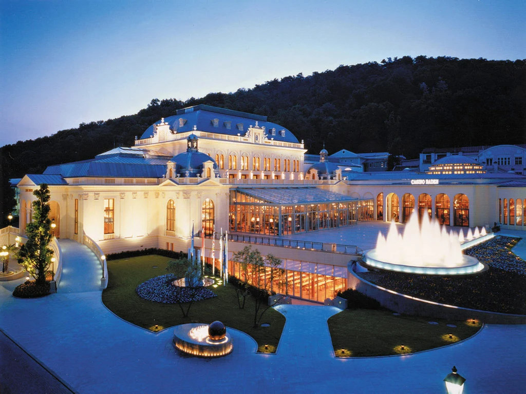 Kasyno w Baden-Baden sprawia niesamowite wrażenie Kasyno w Baden-Baden sprawia niesamowite wrażenie