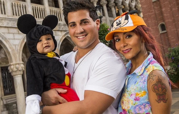 Snooki z partnerem i synkiem