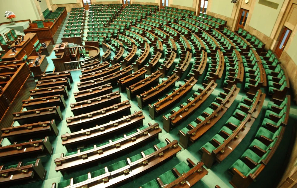 W wyborach do Sejmu obowiązują wielomandatowe okręgi wyborcze W wyborach do Sejmu obowiązują wielomandatowe okręgi wyborcze