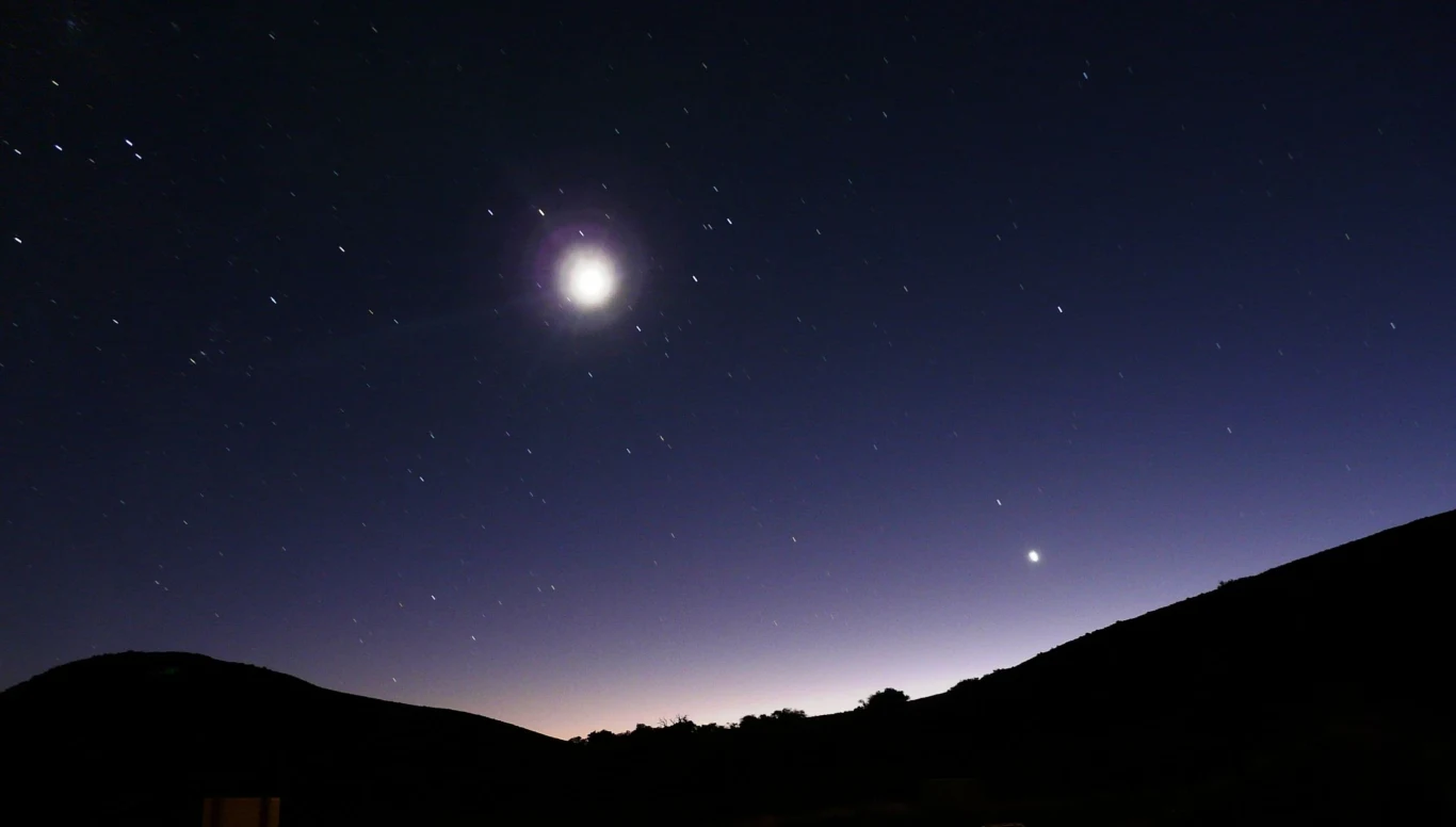 Kilka wigilijnych przesądów mówi o tym, że można przyciągnąć do siebie szczęście. Nie zaszkodzi ich wypróbować. 