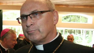 Biskup Wiesław Mering