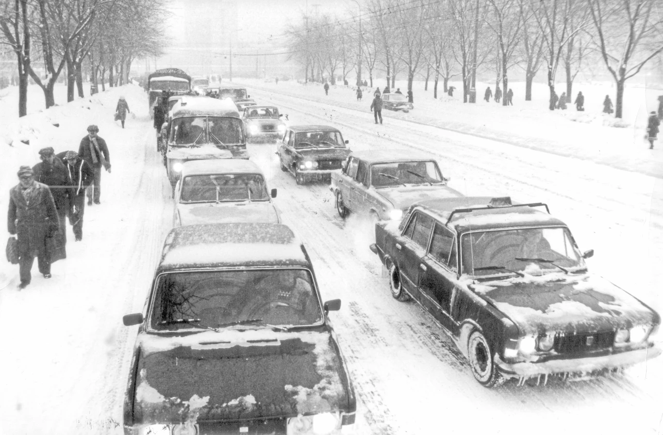 Warszawa, styczeń 1979, ulica Marchlewskiego, obecnie ulica Jana Pawla II