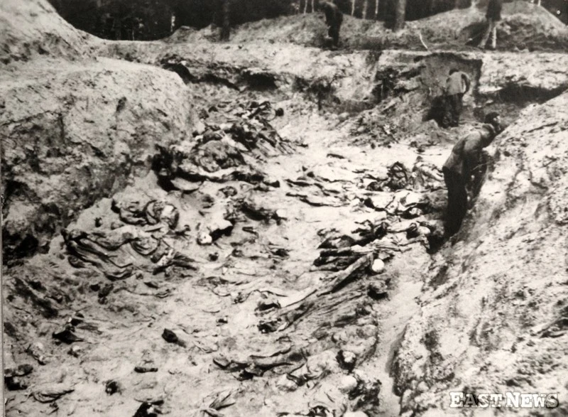 Doły śmierci w Katyniu, 1943 Doły śmierci w Katyniu, 1943