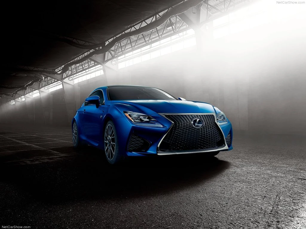 Lexus RC F (2015)