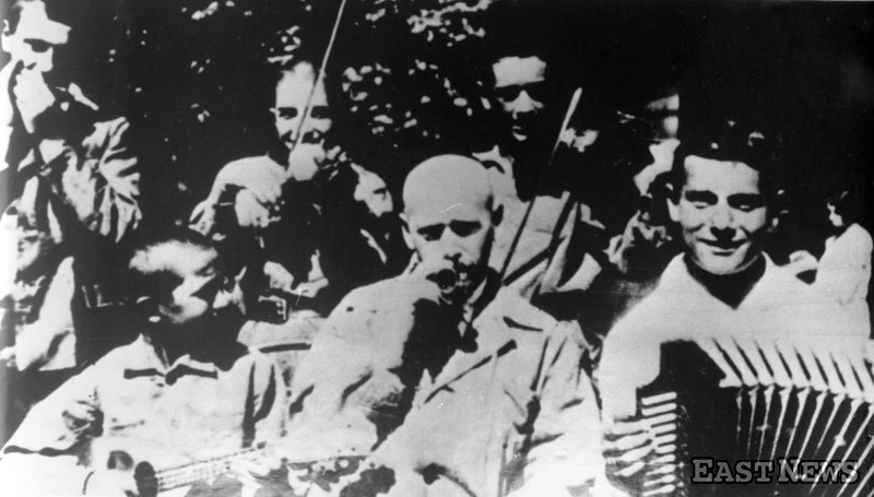 Orkiestra dziecięca pod batutą Janusza Korczaka, lata 30. 