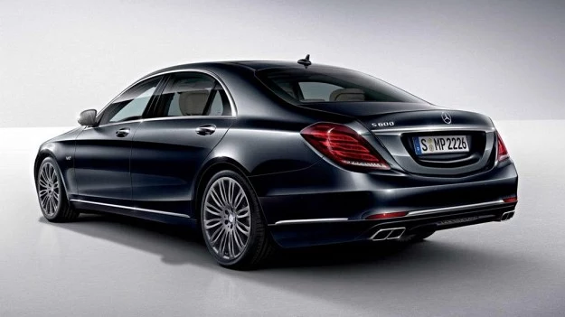 Mercedes S 600