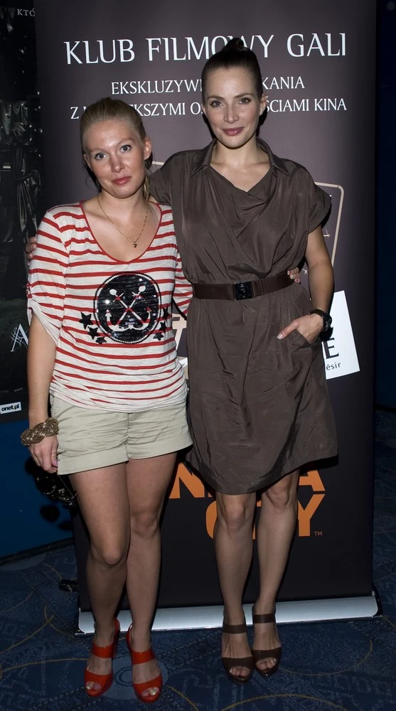 Anna z siostrą Anna z siostrą