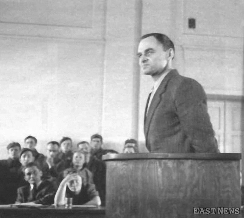 Rotmistrz Witld Pilecki przed sądem w Warszawie w 1948 roku Rotmistrz Witld Pilecki przed sądem w Warszawie w 1948 roku