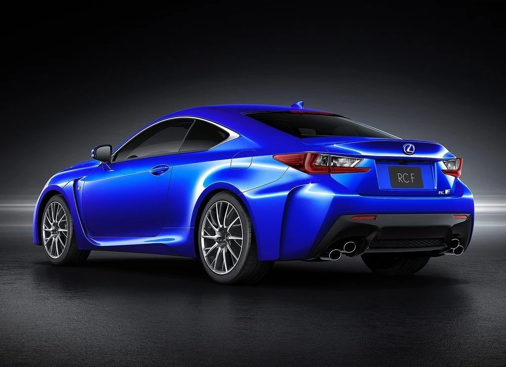 Lexus RC F (2015)