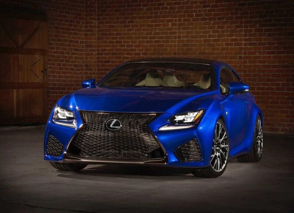 Lexus RC F (2015)