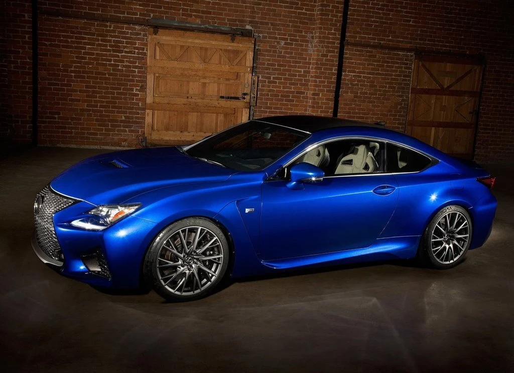 Lexus RC F (2015)