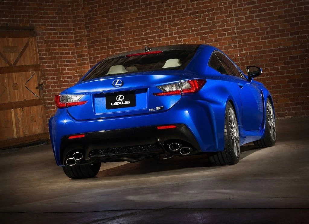 Lexus RC F (2015)