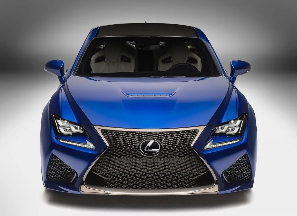 Lexus RC F (2015)