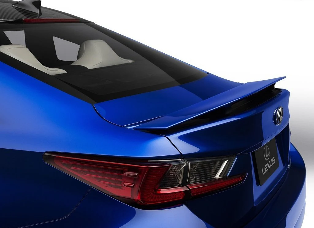 Lexus RC F (2015)