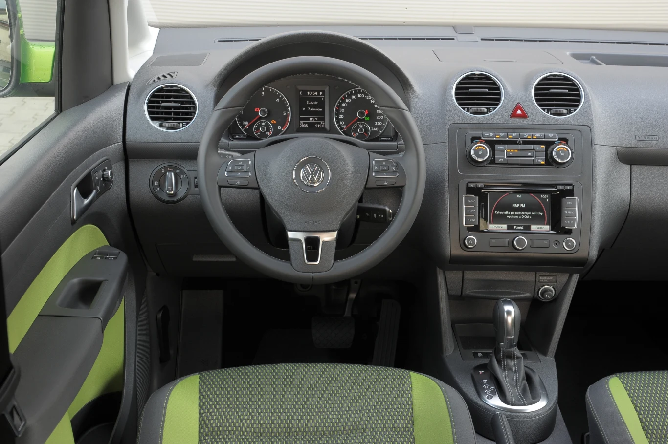 Volkswagen Cross Caddy 2.0 TDI DSG 4Motion