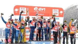 Najlepsze zespoły na podium