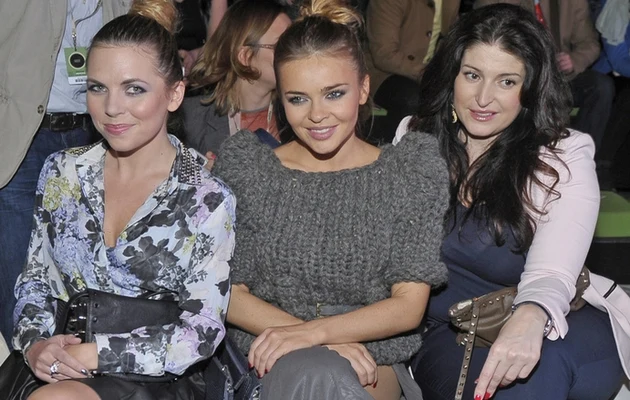 Ola Kwaśniewska i Edyta Herbuś z menedżerką Ola Kwaśniewska i Edyta Herbuś z menedżerką