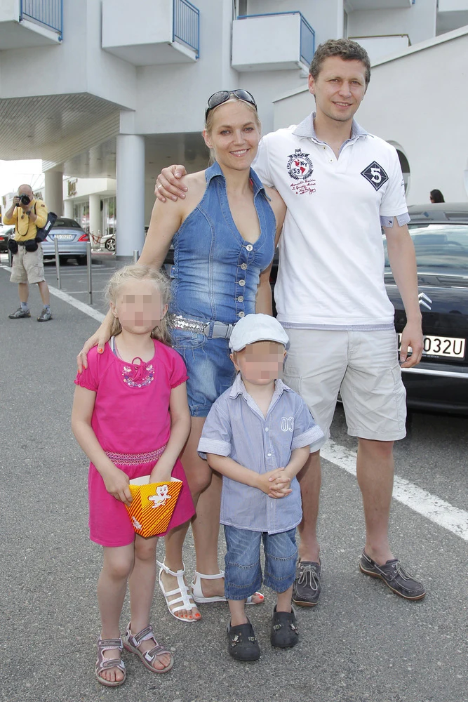 Dominika Figurska, Michał Chorosiński z dziećmi Dominika Figurska, Michał Chorosiński z dziećmi