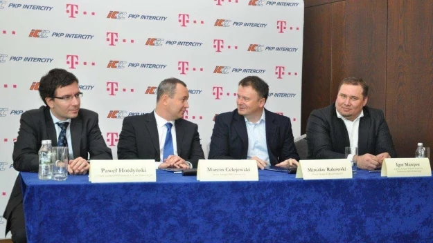 Podpisanie umowy pomiędzy PKP IC i T-Mobile