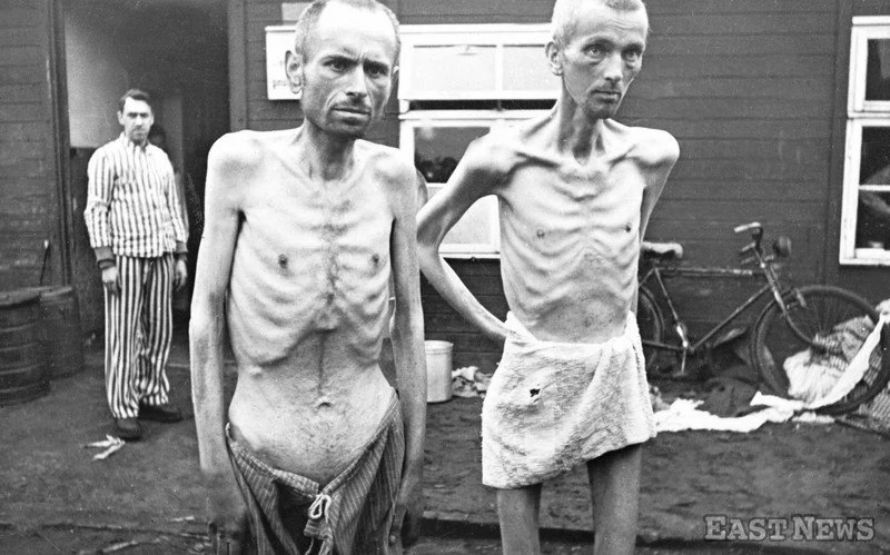 Wieźniowie obozu Auschwitz po wyzwoleniu