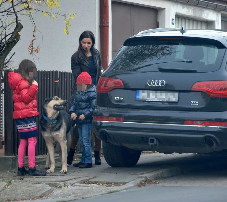 Marta Kaczyńska z córkami Marta Kaczyńska z córkami