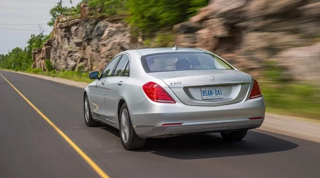 Mercedes S 300 BlueTEC Hybrid