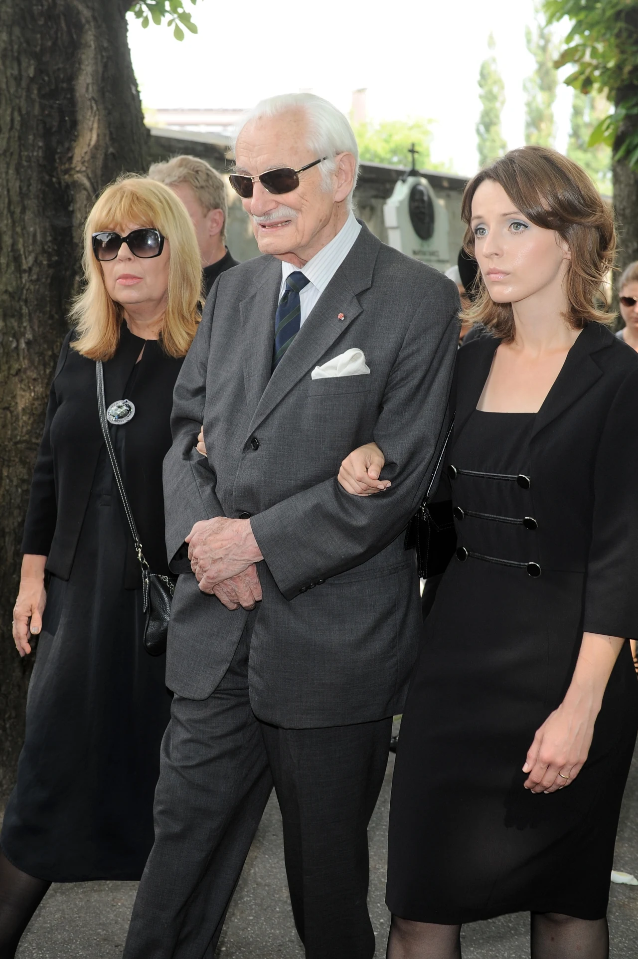 Ostatni raz córka i wdowa widziały się na pogrzebie! Ostatni raz córka i wdowa widziały się na pogrzebie!