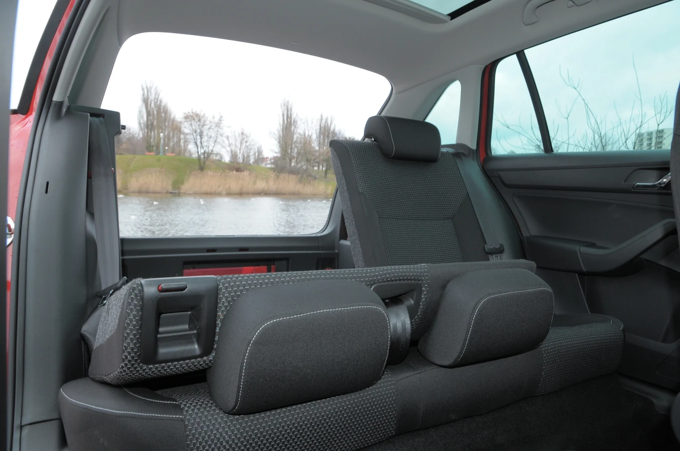 Skoda Rapid Spaceback 1.2 TSI 105 Elegance Skoda Rapid Spaceback 1.2 TSI 105 Elegance