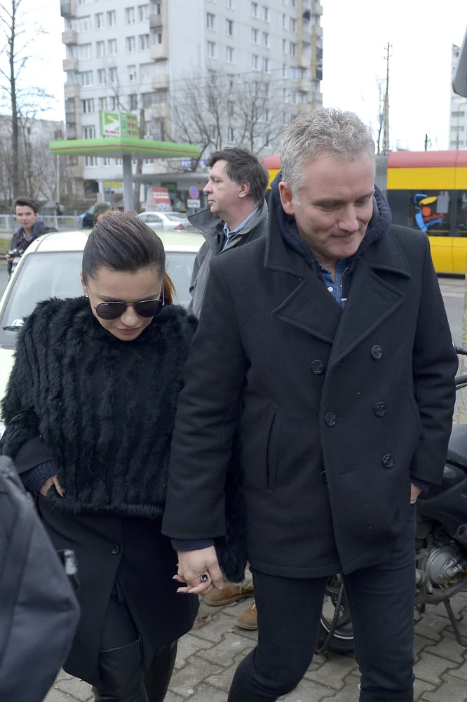 Beata Tadla nawet na pogrzebie Andrzeja Turskiego trzymała Jarosława za rękę