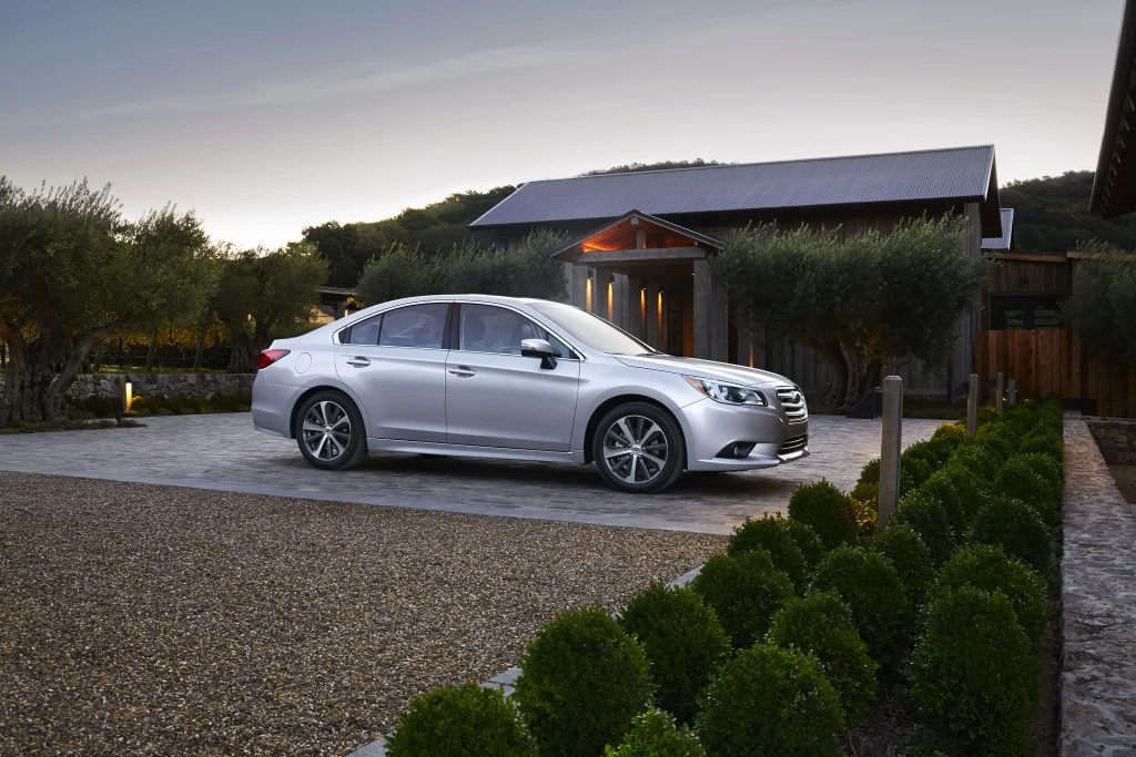 Subaru Legacy (2015)