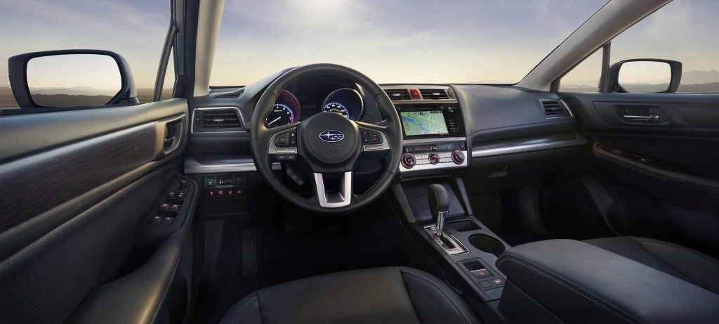 Subaru Legacy (2015)