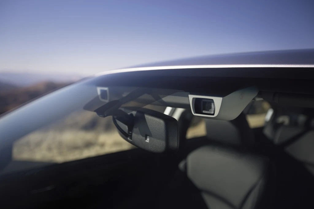 Subaru Legacy (2015)